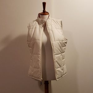 Vineyard Vines off-white outerwear vest